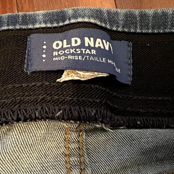 Old Navy Rockstar Mid-Rise Distressed Skinny Jeans 6P Petite Blue Denim Womens - Picture 3 of 6